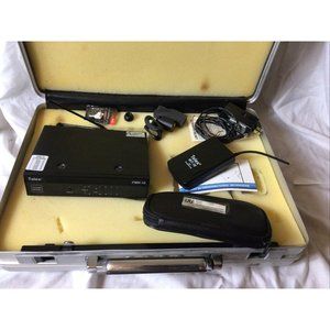 Telex FMR-10 Clear ScanWireless Microphone Receiver With Metal Carry Case